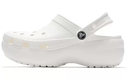 (WMNS) Crocs Classic Clog clouds Retro Beach Shoe Branco