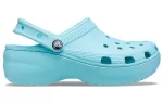 (WMNS) Crocs Classic Entupimento de plataforma ‘Água Pura’