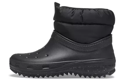 (WMNS) Crocs Classic Neo Puff Shorty Boots ‘Preto’