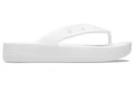 (WMNS) Crocs Classic Plataforma Flip Flop ‘Branco’
