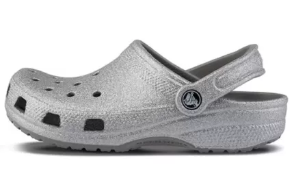 (WMNS) Crocs Classic Tamanco Crocs Sandálias Prateadas