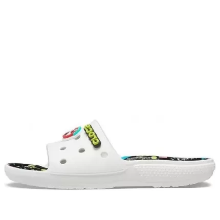 (WMNS) Crocs Coca Cola x Chinelos/chinelos de praia e piscina dos anos 90