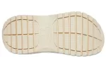 (WMNS) Crocs Mega Crush Conchas e Pérolas Clog ‘Bege’