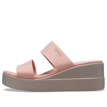 (WMNS) Crocs Sandálias Brooklyn Lightweight Pale Pink