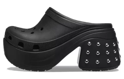 (WMNS) Crocs Sirene cravejada Clogs ‘Preto’ 209017