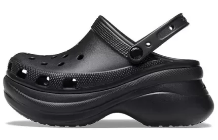 (WMNS) Crocs Small Whale Retro Crocs Sandálias Pretas Sola Grossa