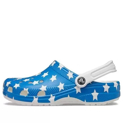 (WMNS) Crocs USA Padrão Impressão Leve Sandálias Aconchegantes Azul Vermelho